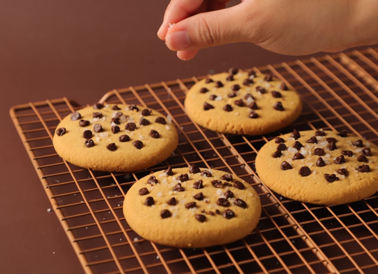 Protein Chocolate Chip Sea Salt Cookies